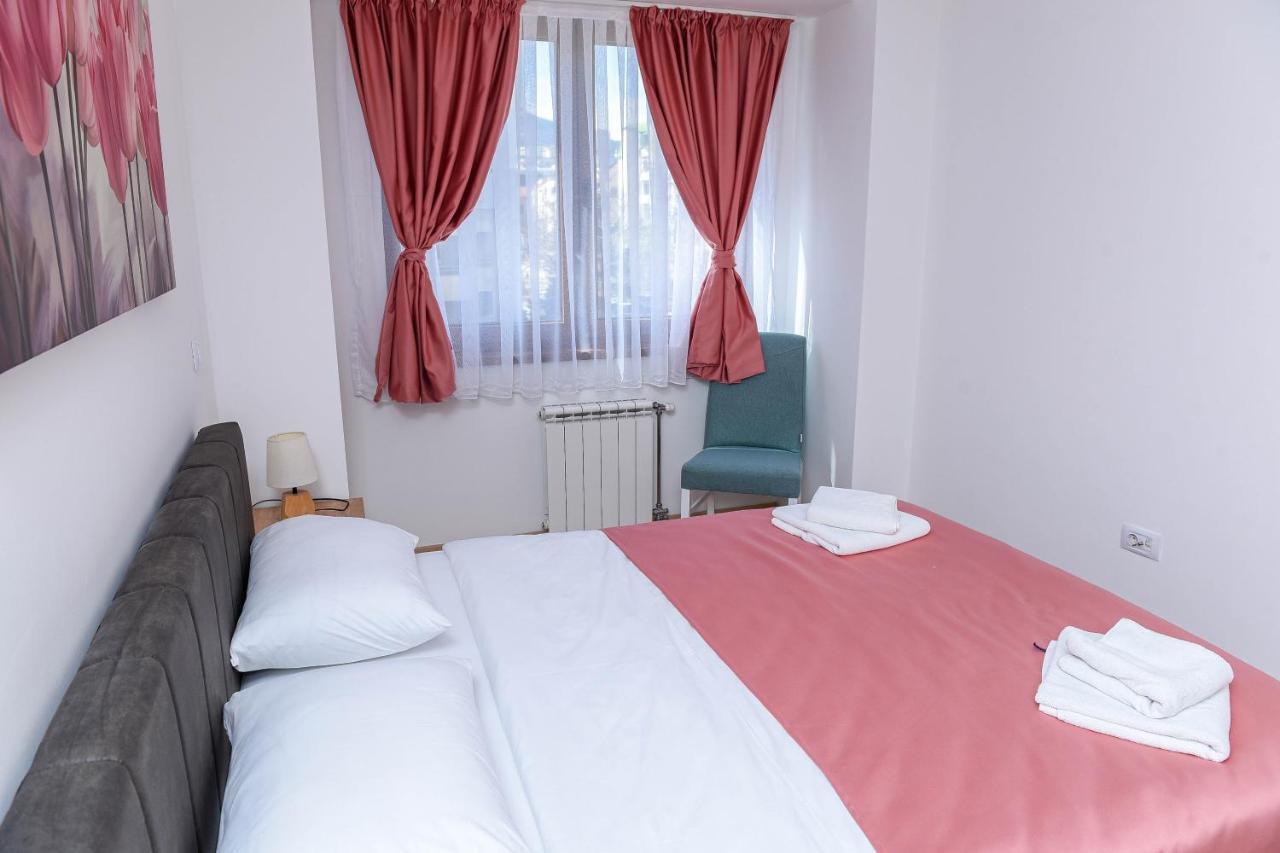 Flatiron Apartments Skopje Ngoại thất bức ảnh