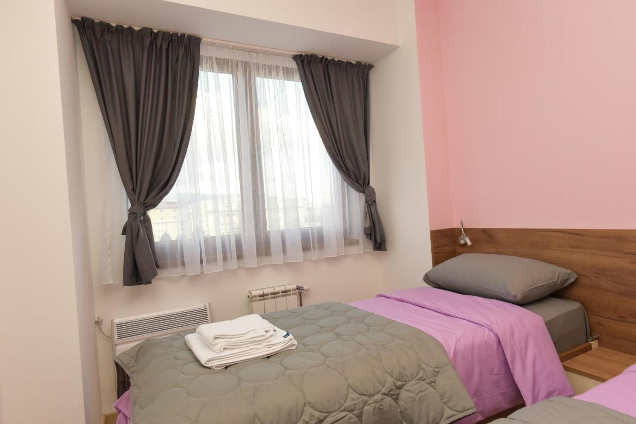 Flatiron Apartments Skopje Ngoại thất bức ảnh